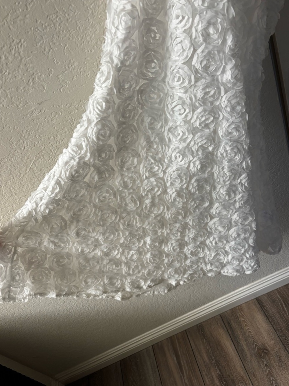 Peppermayo White Deep-V Lace Maxi Dress - Picture 4 of 6